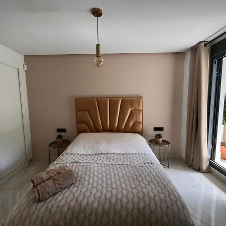 Luxurious In Nature Apartment *