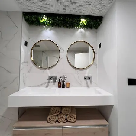 Luxurious In Nature Apartment Malaga