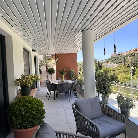 Luxurious In Nature Apartment